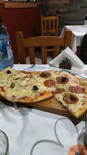 TANO PIZZAS  gallery 3