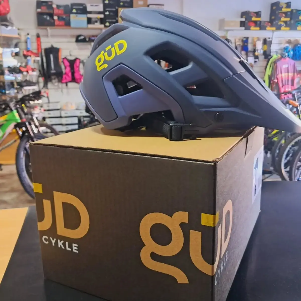 PATO BIKEE gallery 4