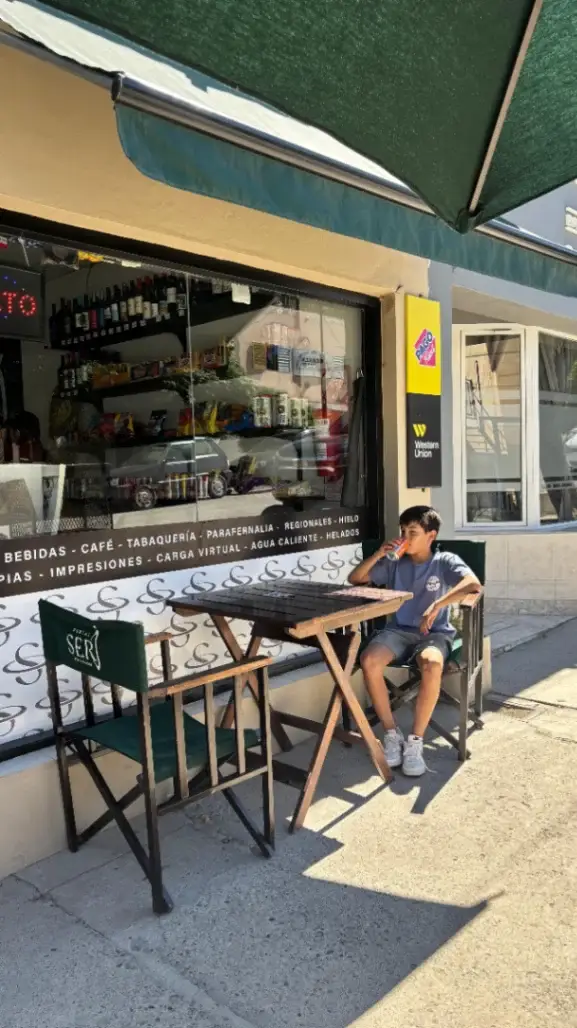 Kiosco Portal Seró gallery 2