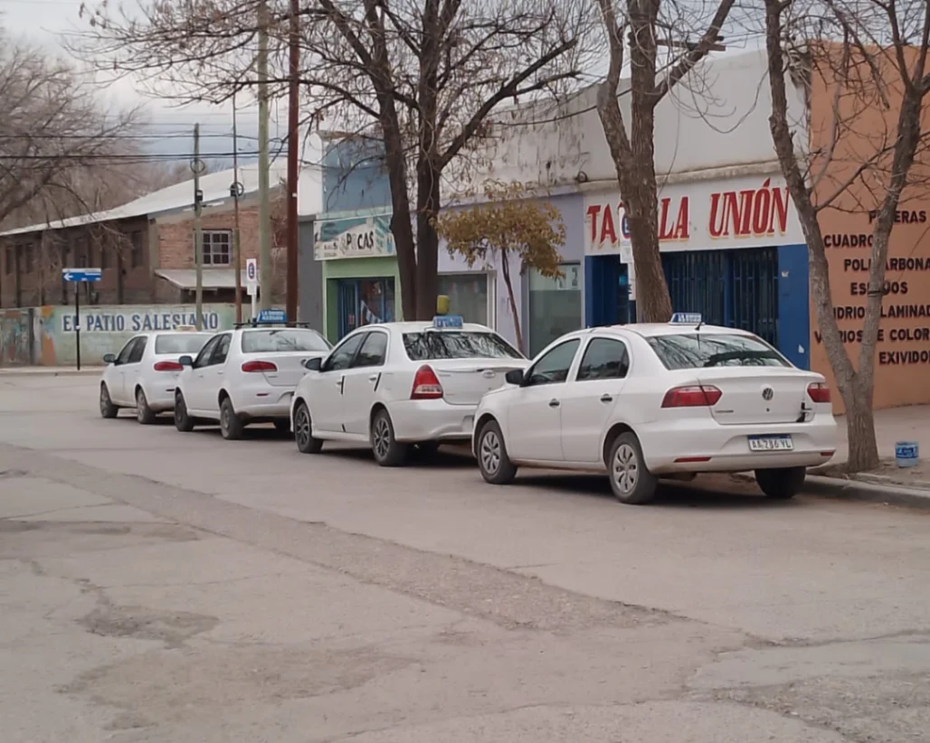 LA UNION TAXI  gallery 2