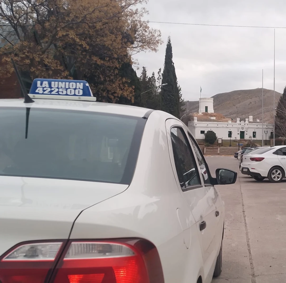 LA UNION TAXI  gallery 6