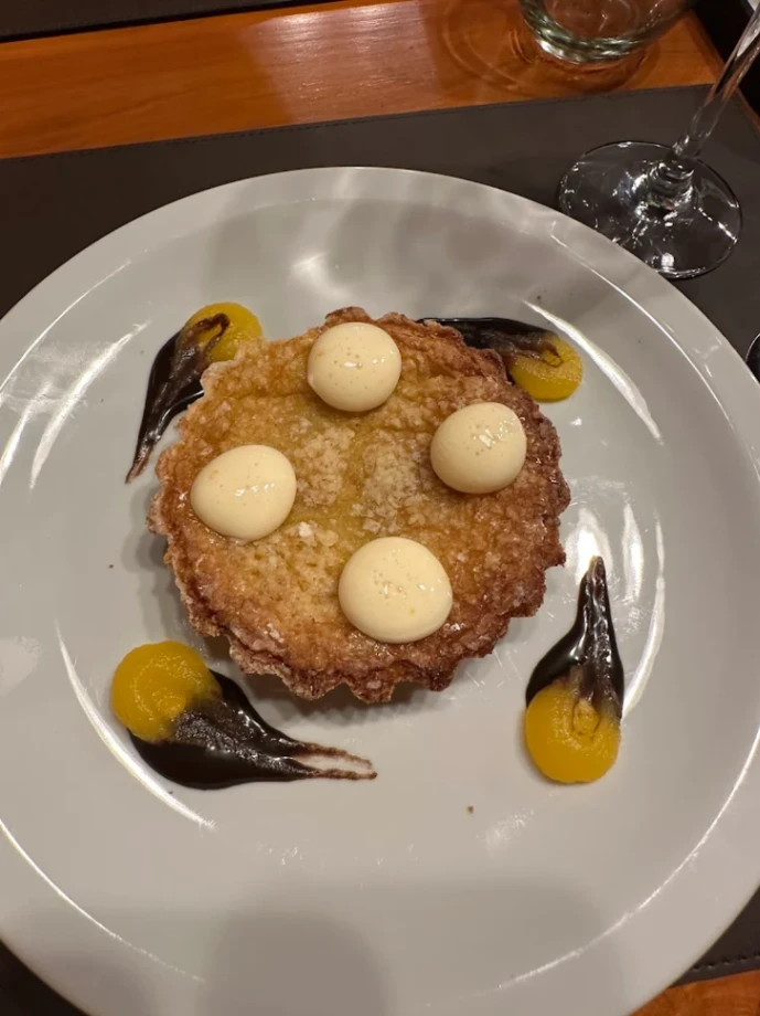 MORT Restaurante gallery 1