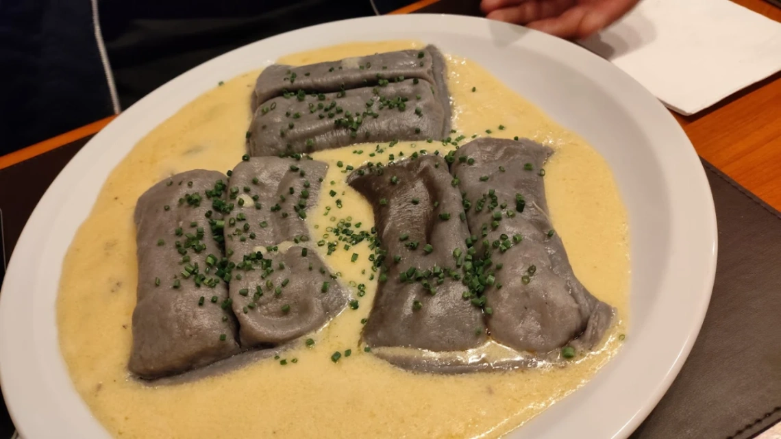 MORT Restaurante gallery 11