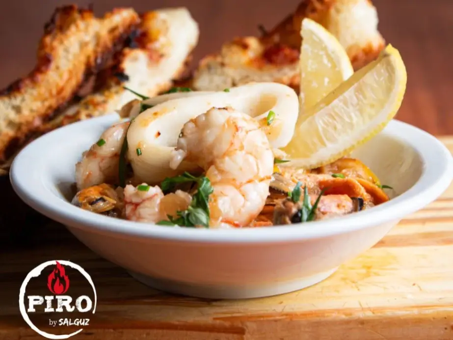 Piro Resto-Bar gallery 1