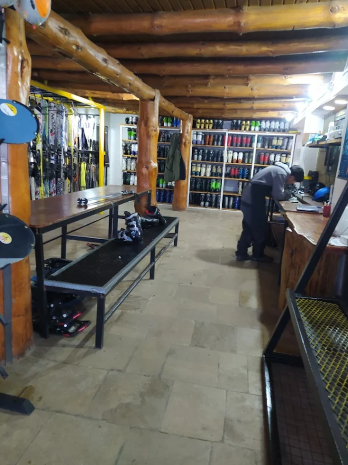 SUR EXTREMO Shop y Rental. gallery 3